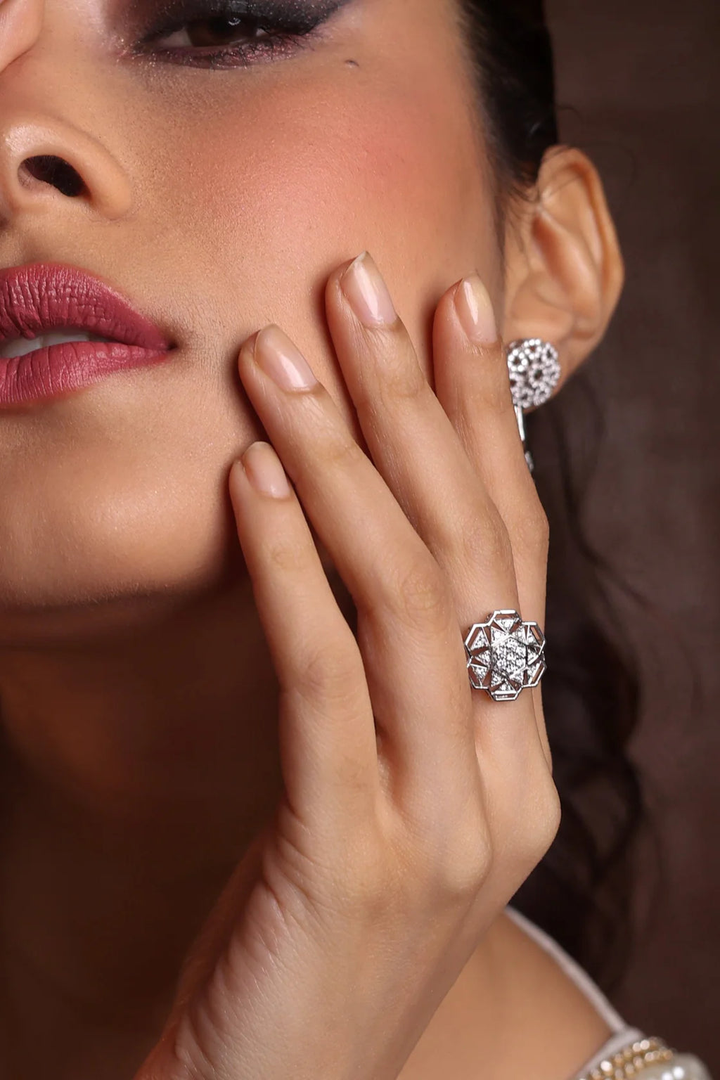 White Gold Mandala Diamond Ring – Geometric Floral Design