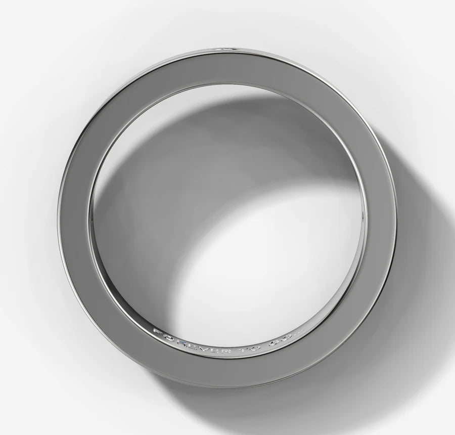 Hammer Set Flat Band With 0.01ct round brilliant cut diamonds