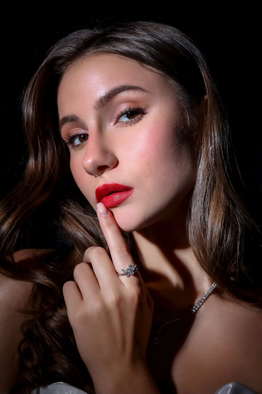 Gold Floral Diamond Ring | Elegant Diamond Flowers