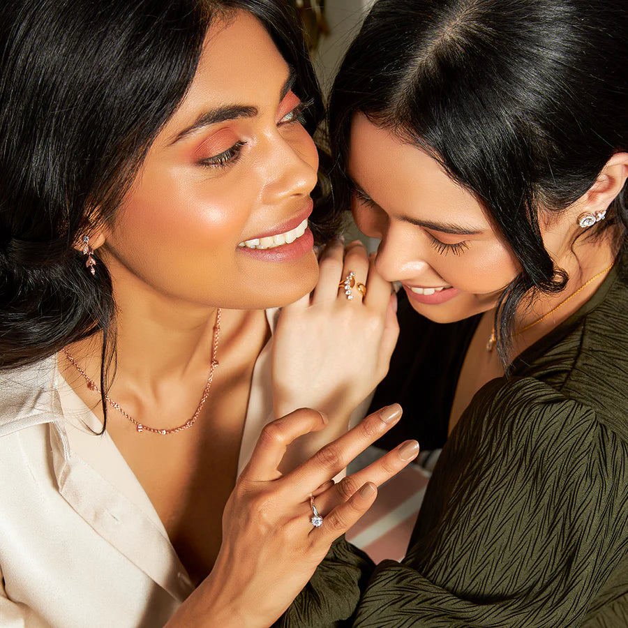 Minimal Heart Diamond Earrings – Dainty Rose Gold Fashion