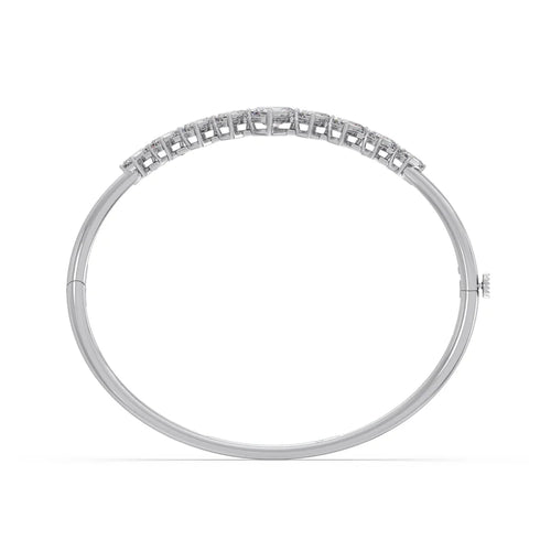 Baguette Diamond Bangle in Yellow Gold – Elegant & Stylish Bracelet