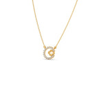 Diamond Circle Necklace with Clover Cutout – Elegant Pendant in Yellow Gold