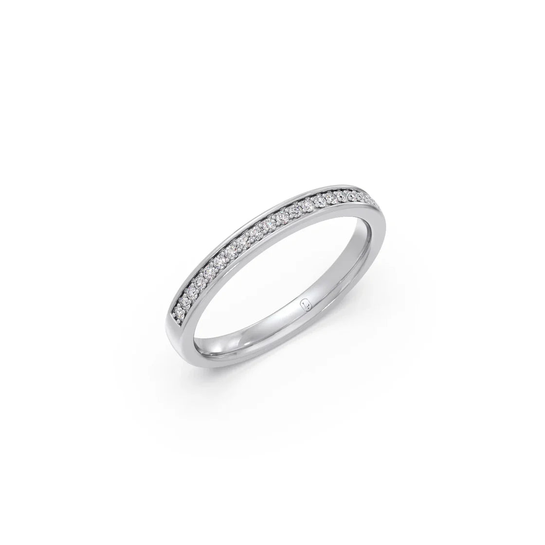 Elegant Diamond Eternity Band in Yellow Gold – Dainty & Stylish Ring