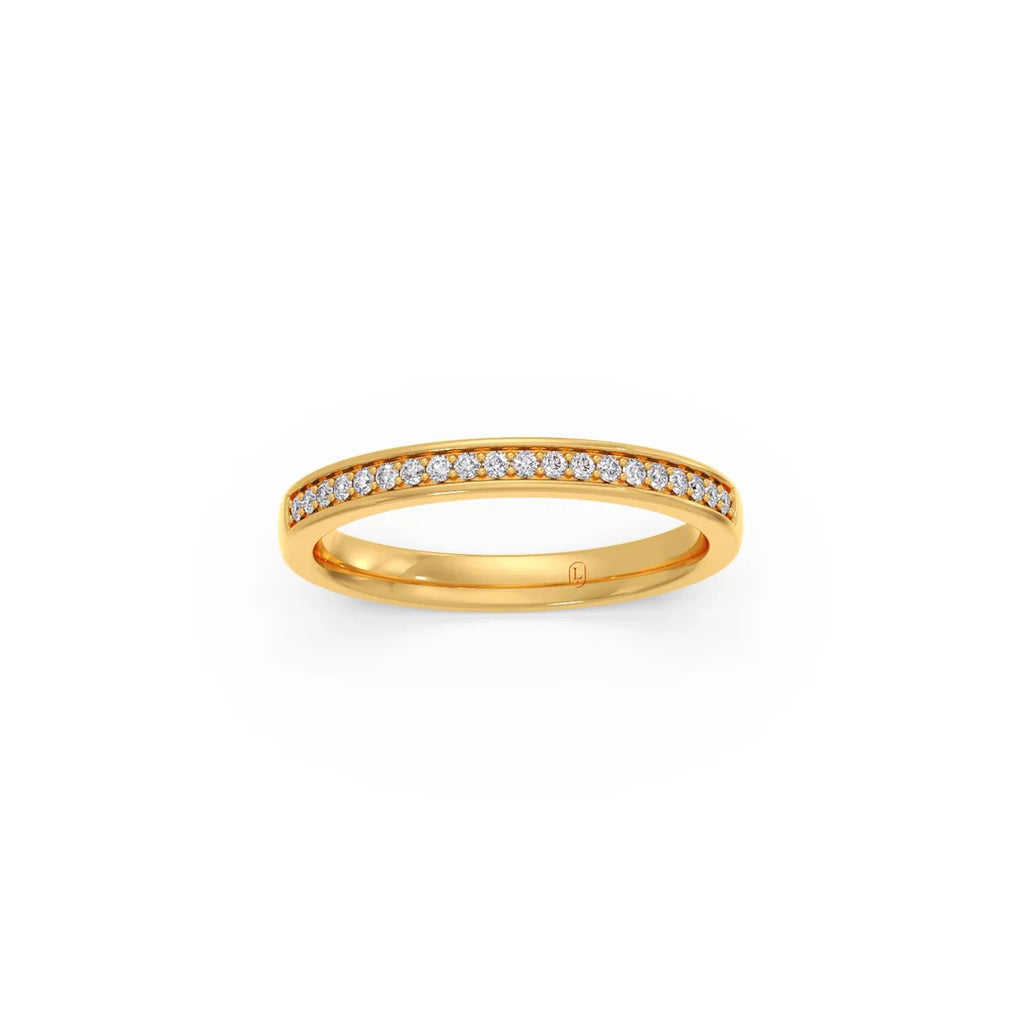 Elegant Diamond Eternity Band in Yellow Gold – Dainty & Stylish Ring