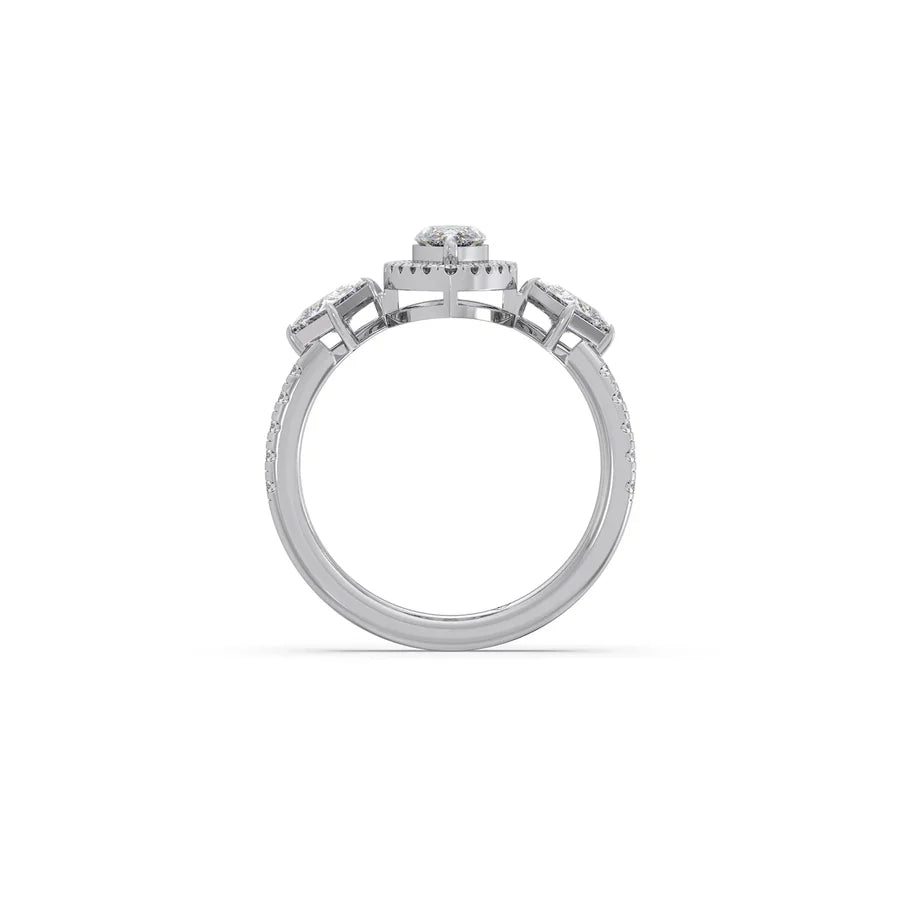 Marquise & Princess Diamond Ring in Yellow Gold – Elegant Designer Look