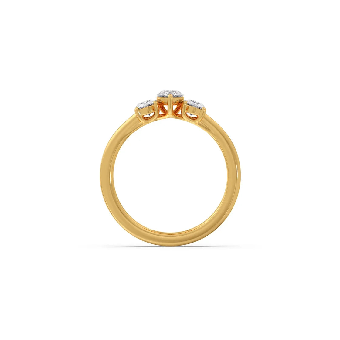 Three Oval Diamond Ring in Yellow Gold – Classic & Elegant Design