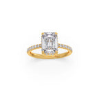 Emerald-Cut Diamond Solitaire Ring in Yellow Gold – Classic Elegant Engagement Style