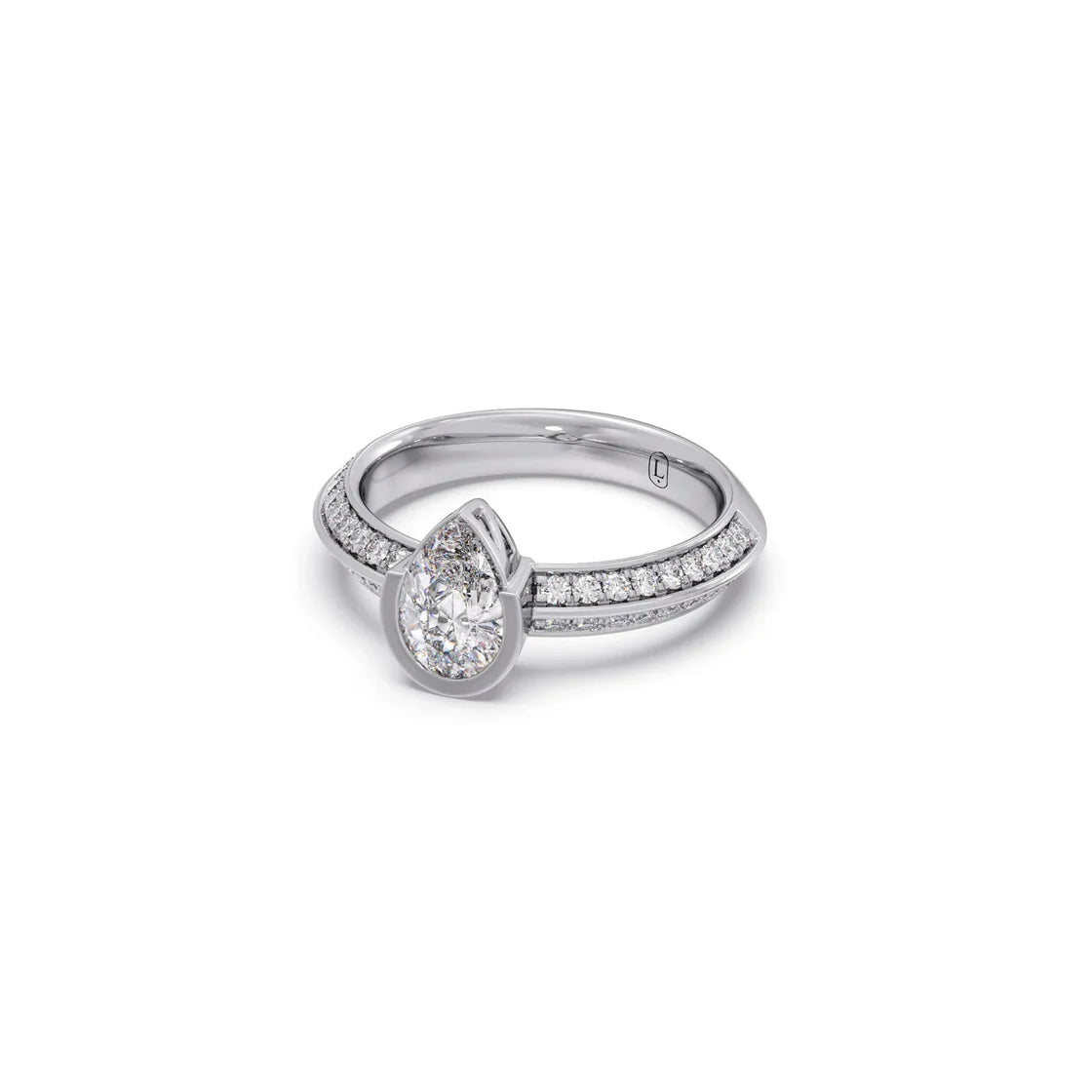 Pear Shaped Diamond Ring in Yellow Gold – Split Band with Halo Sparkle