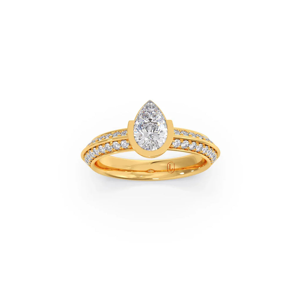 Pear Shaped Diamond Ring in Yellow Gold – Split Band with Halo Sparkle